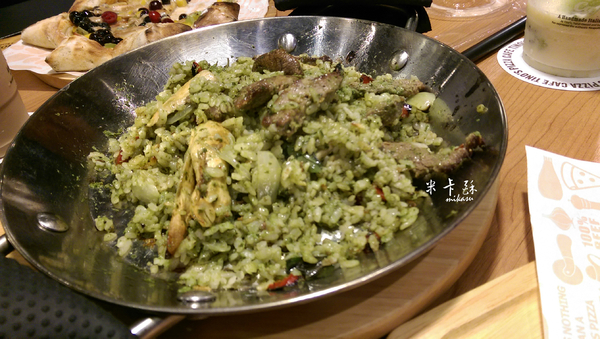 TINO'S PIZZA CAFE 堤諾比薩(高雄草衙道店):【高雄/食﹡前鎮】南臺灣初登場千萬別錯過.珍珠奶茶披薩超吸睛!.TINO'S PIZZA CAFE 堤諾比薩(高雄草衙道店)