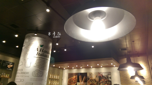 TINO'S PIZZA CAFE 堤諾比薩(高雄草衙道店):【高雄/食﹡前鎮】南臺灣初登場千萬別錯過.珍珠奶茶披薩超吸睛!.TINO'S PIZZA CAFE 堤諾比薩(高雄草衙道店)