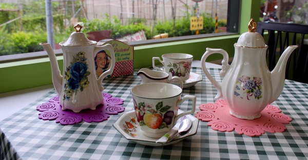 Daisy's Tearoom：[台南]正統英式下午茶 超厲害的司康與布朗尼  Daisy's Tearoom
