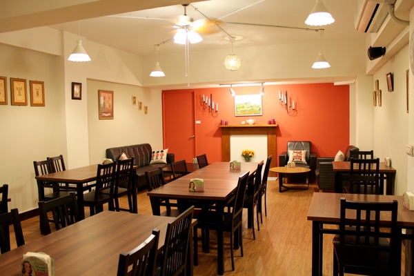 Daisy's Tearoom：[台南]正統英式下午茶 超厲害的司康與布朗尼  Daisy's Tearoom