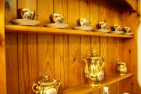 Daisy's Tearoom：[台南]正統英式下午茶 超厲害的司康與布朗尼  Daisy's Tearoom