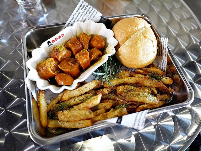 P1580461德國柏林香腸