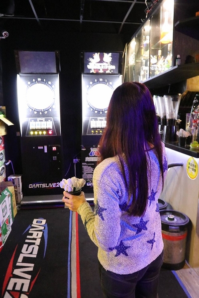 IN9 飲酒串燒：【新北市食記】IN9飲酒串燒Bar聖誕活動推出消費滿999即可抽禮物~下班或凌晨來串烤&飛鏢&酒吧以及宵夜和聊天的好去處