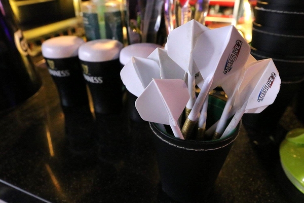 IN9 飲酒串燒：【新北市食記】IN9飲酒串燒Bar聖誕活動推出消費滿999即可抽禮物~下班或凌晨來串烤&飛鏢&酒吧以及宵夜和聊天的好去處