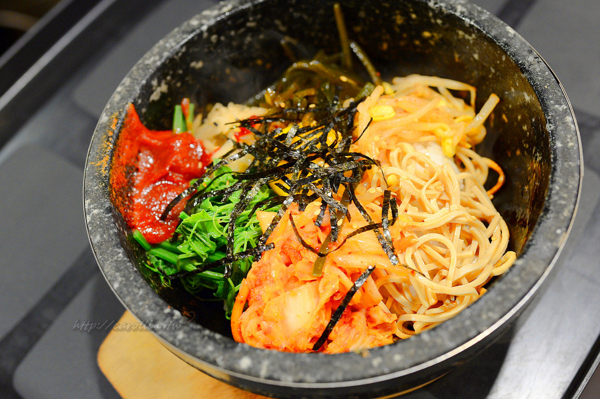 韓老大 韓式烤肉 海鮮九層塔 東區韓式料理餐廳