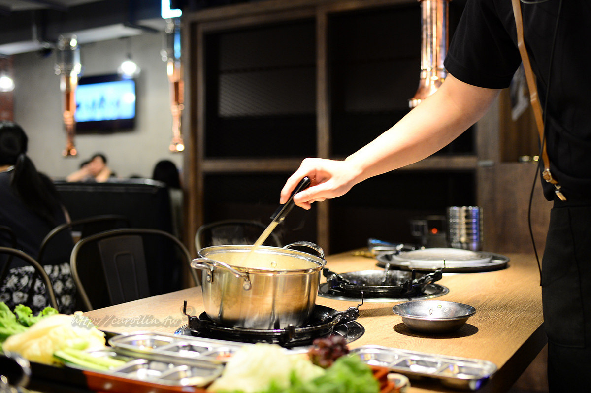 韓老大 韓式烤肉 海鮮九層塔 東區韓式料理餐廳