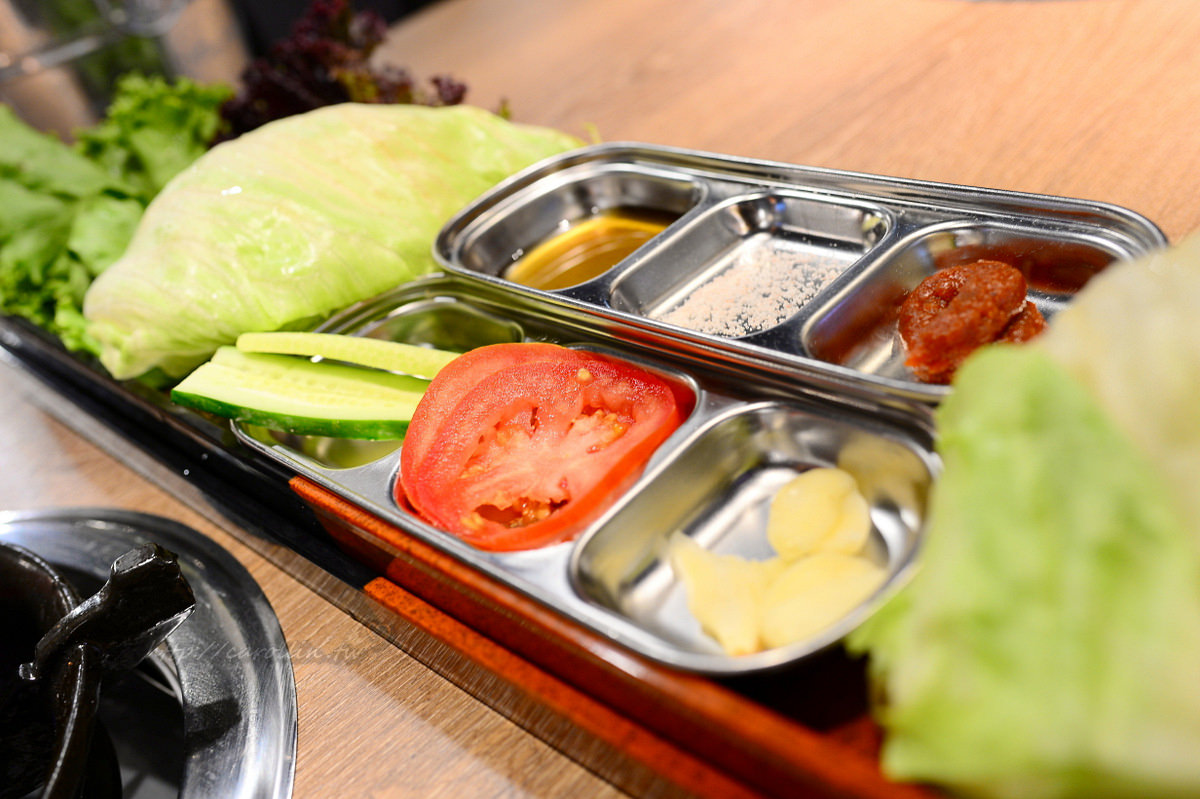 韓老大 韓式烤肉 海鮮九層塔 東區韓式料理餐廳