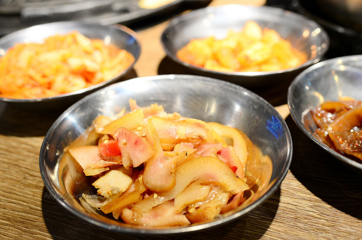 韓老大 韓式烤肉 海鮮九層塔 東區韓式料理餐廳