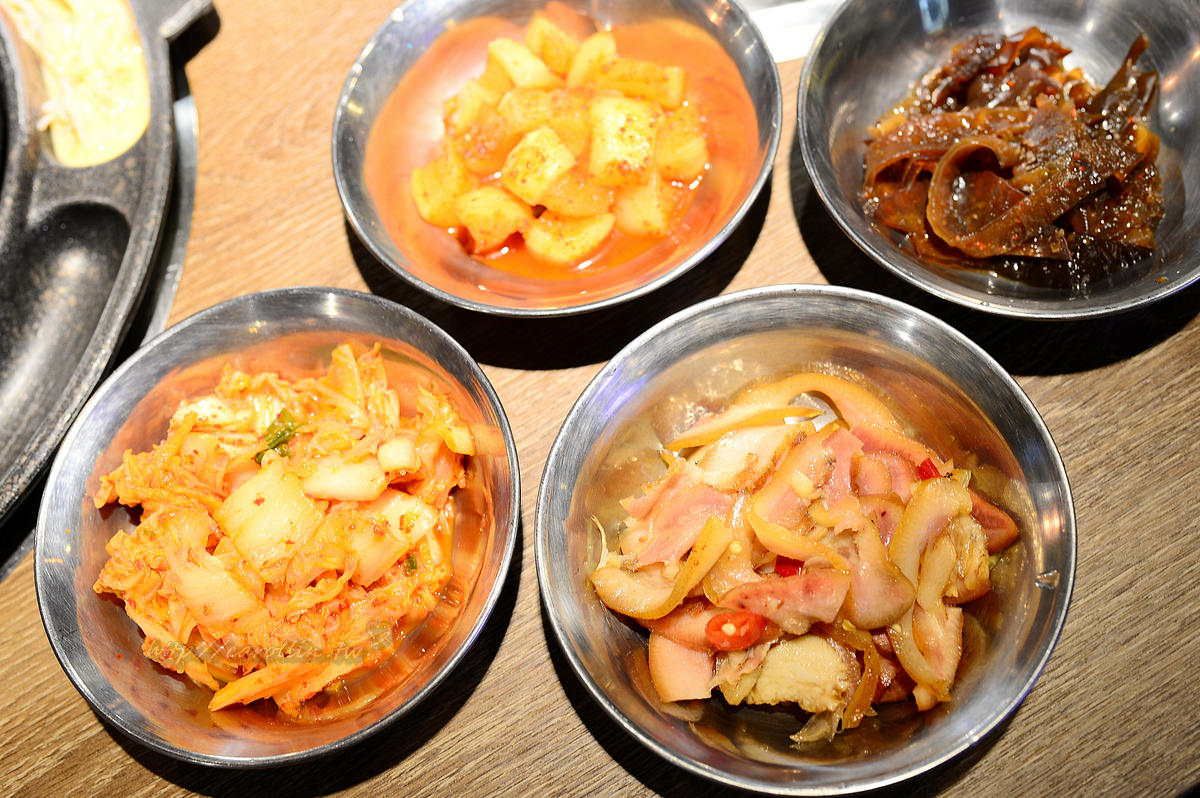 韓老大 韓式烤肉 海鮮九層塔 東區韓式料理餐廳