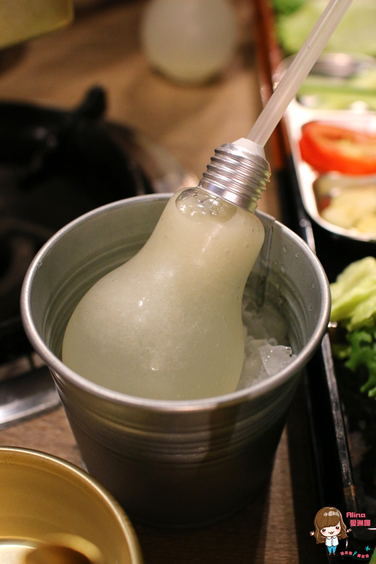 韓老大 韓式烤肉 海鮮九層塔 한으뜸：【食記】台北東區 韓老大한으뜸 海鮮九層塔 韓式料理 春川炒雞人參雞烤肉烤雞 打卡送韓國哈密瓜雪糕