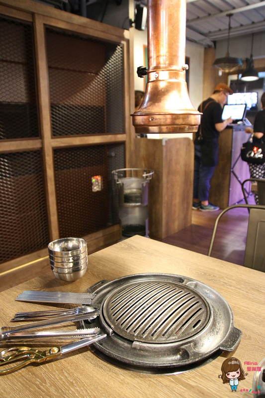 韓老大 韓式烤肉 海鮮九層塔 한으뜸：【食記】台北東區 韓老大한으뜸 海鮮九層塔 韓式料理 春川炒雞人參雞烤肉烤雞 打卡送韓國哈密瓜雪糕