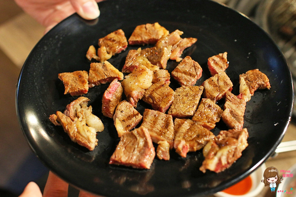 韓老大 韓式烤肉 海鮮九層塔 한으뜸：【食記】台北東區 韓老大한으뜸 海鮮九層塔 韓式料理 春川炒雞人參雞烤肉烤雞 打卡送韓國哈密瓜雪糕