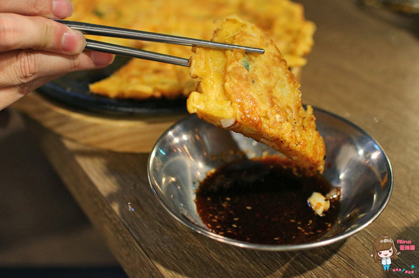 韓老大 韓式烤肉 海鮮九層塔 한으뜸：【食記】台北東區 韓老大한으뜸 海鮮九層塔 韓式料理 春川炒雞人參雞烤肉烤雞 打卡送韓國哈密瓜雪糕