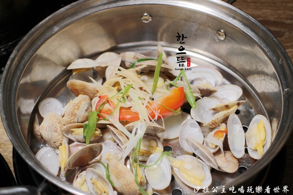 韓老大 韓式烤肉 海鮮九層塔 한으뜸：東區韓式料理『韓老大 韓式烤肉 海鮮九層塔 한으뜸』捷運忠孝復興站