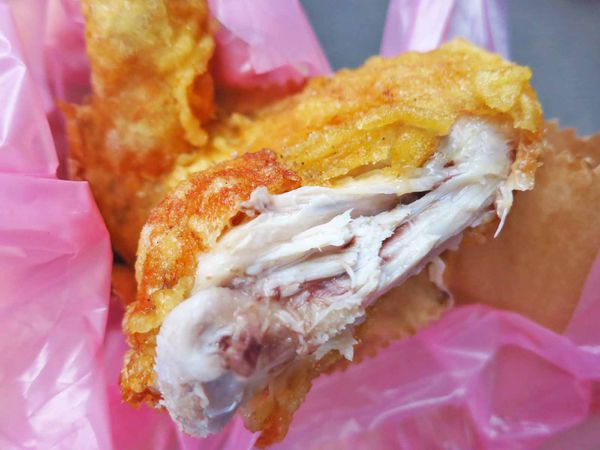 【板橋美食】福德街炸雞-超人氣排隊炸雞店