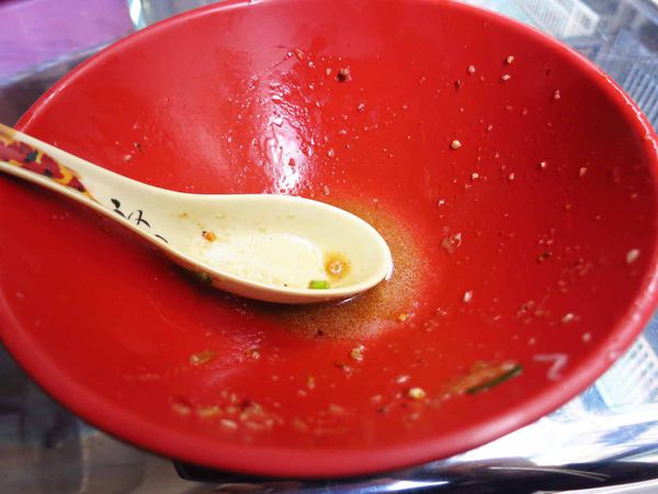 【三重美食】陳家二姐抄手-辣勁十足的抄手麵