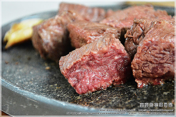 覓奇MichelinHouse：【高雄】苓雅區。覓奇頂級料理 Michelin House 岩燒極黑金牌和牛