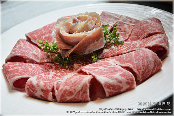 覓奇頂級料理 Michelin:【高雄】苓雅區。覓奇頂級料理 Michelin House 雙人海鮮蒸鍋《頂級和牛海鮮套餐》