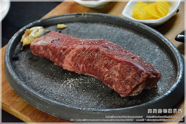 覓奇MichelinHouse：【高雄】苓雅區。覓奇頂級料理 Michelin House 岩燒極黑金牌和牛