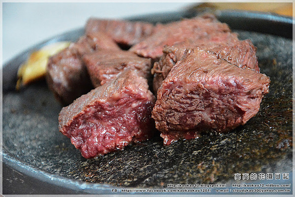 覓奇MichelinHouse：【高雄】苓雅區。覓奇頂級料理 Michelin House 岩燒極黑金牌和牛