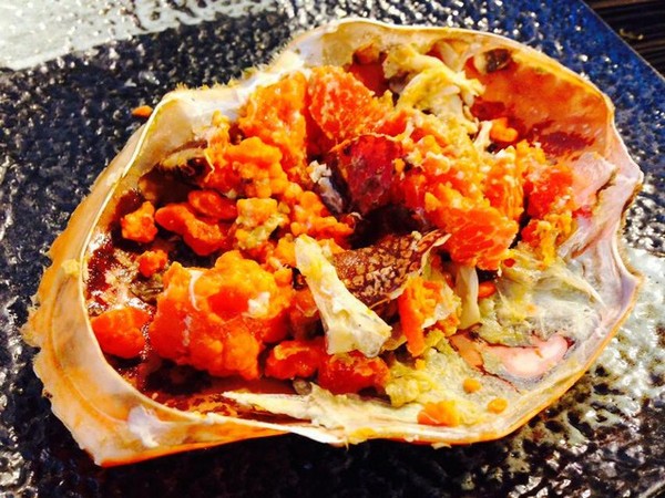 十二籃粥火鍋:<台北|松山>秋天就是要吃螃蟹啊!!!! 超鮮美干貝跟鮑魚~ 十二籃粥火鍋