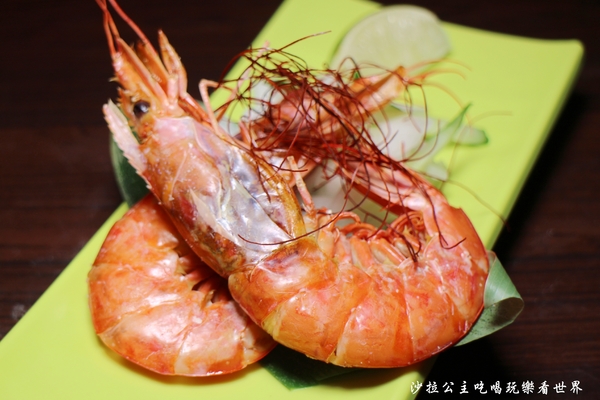 鱻海鮮燒物：蘆洲『鱻海鮮燒物』像戰斧豬排一樣大的魚下巴/燒烤/消夜/捷運徐匯中學站