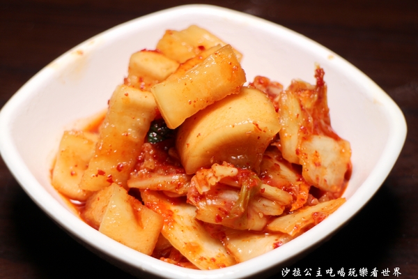 鱻海鮮燒物：蘆洲『鱻海鮮燒物』像戰斧豬排一樣大的魚下巴/燒烤/消夜/捷運徐匯中學站