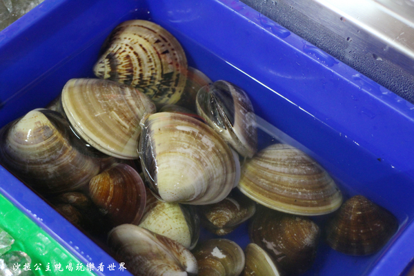 鱻海鮮燒物:蘆洲燒烤『鱻海鮮燒物』鮟鱇魚海鮮火鍋/流膏的大閘蟹非吃不可/捷運徐匯中學站