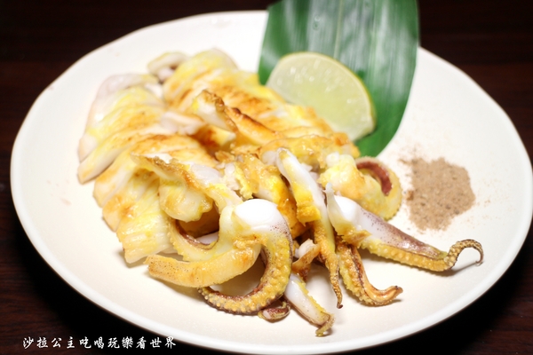 鱻海鮮燒物：蘆洲『鱻海鮮燒物』像戰斧豬排一樣大的魚下巴/燒烤/消夜/捷運徐匯中學站