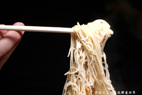 鱻海鮮燒物：蘆洲『鱻海鮮燒物』像戰斧豬排一樣大的魚下巴/燒烤/消夜/捷運徐匯中學站