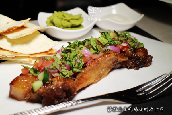 Playhouse 家傢酒(大直店)：大直約會餐廳『Playhouse家傢酒(大直店)』美麗新廣場