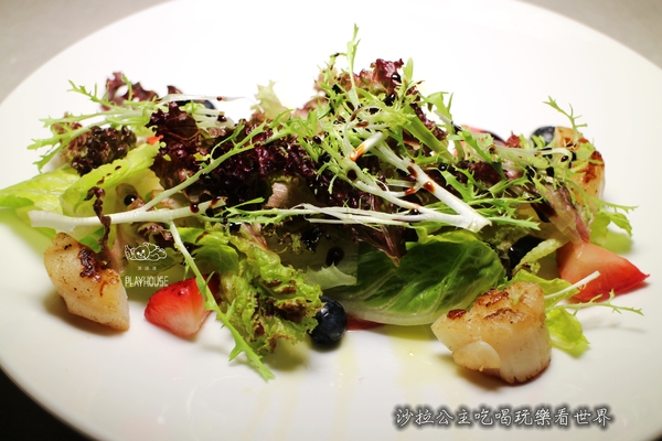 Playhouse 家傢酒(大直店)：大直約會餐廳『Playhouse家傢酒(大直店)』美麗新廣場