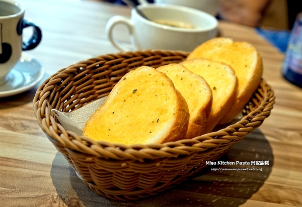 Miga Kitchen Pasta 米家廚房:【101世貿美式】高貴不貴優質義式料理, 咖啡下午茶 ✿✿ Miga Kitchen Pasta 米家廚房 ✿✿ (完整菜單)