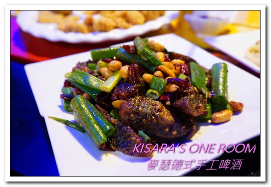 麥瑟德式手工啤酒餐廳:台中西區餐酒館.超吸睛啤酒柱.好友聚餐快樂去處──麥瑟德式手工啤酒