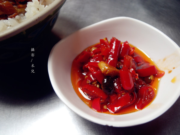 南屯 蕭 爌肉飯:【台中南屯區。小吃】 南屯蕭家控肉飯 南屯市場裡的排隊美食 在地人激推