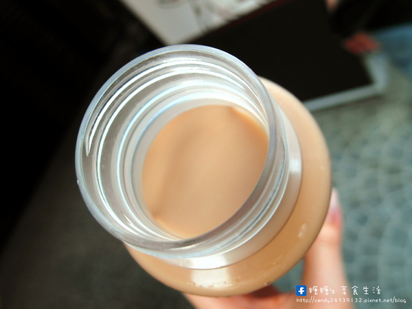 茗琉茶居：〖台中│美食〗茗琉製品-販賣機茶居 ❤ 一中街奶茶販賣機，位在原一中新宿前方，每天限量200份，晚上六點準時開賣!!