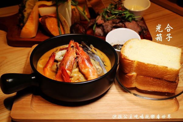 Daylight光合箱子(東門店):吃下一座森林『Daylight光合箱子(東門店)』台南人氣名店早午餐/捷運東門站咖啡