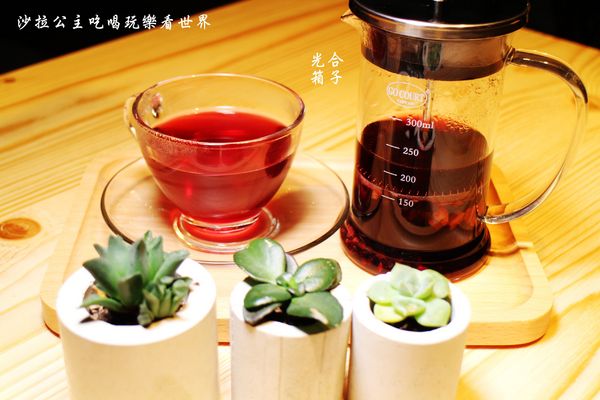 Daylight光合箱子(東門店):吃下一座森林『Daylight光合箱子(東門店)』台南人氣名店早午餐/捷運東門站咖啡