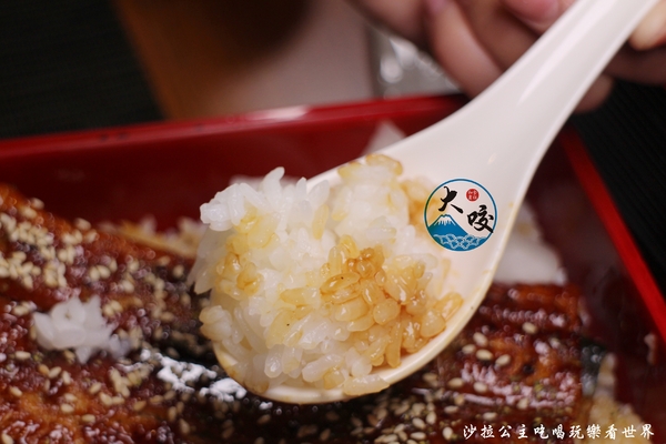 大咬和食商社:捷運六張犁站『大咬和食商社』丼飯專門店/日式料理/近通化夜市