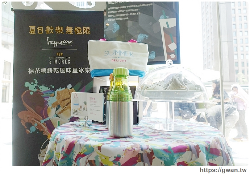 星巴克,starbucks,星冰樂彩色屋,星巴克門市,捷運美食,統一時代百貨,Frappuccino POP-IN Store,巧克力抹茶可可碎片,義式濃縮奶霜脆餅,巧克力伯爵紅茶吉利,期間限定,安普蕾修-13-299-1