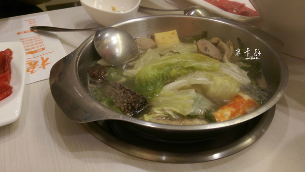 橘鍋涮涮鍋:【高雄/食﹡左營】超澎湃個人鍋物.超特別湯頭別錯過.橘鍋涮涮鍋