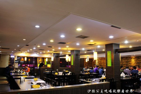 可利亞唐园生涮涮鍋(南京旗艦店):松山區石頭火鍋吃到飽『可利亞石頭火鍋』捷運南京三民站