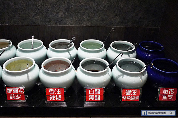 可利亞石頭火鍋:◆台北松山。捷運南京三民【可利亞石頭火鍋Koriya】酷聖石&哈根達斯冰淇淋吃到飽。松山區石頭火鍋。老字號重新開幕