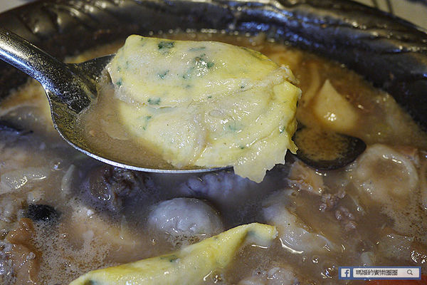 可利亞石頭火鍋:◆台北松山。捷運南京三民【可利亞石頭火鍋Koriya】酷聖石&哈根達斯冰淇淋吃到飽。松山區石頭火鍋。老字號重新開幕