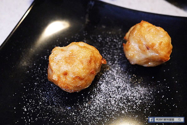 可利亞石頭火鍋:◆台北松山。捷運南京三民【可利亞石頭火鍋Koriya】酷聖石&哈根達斯冰淇淋吃到飽。松山區石頭火鍋。老字號重新開幕