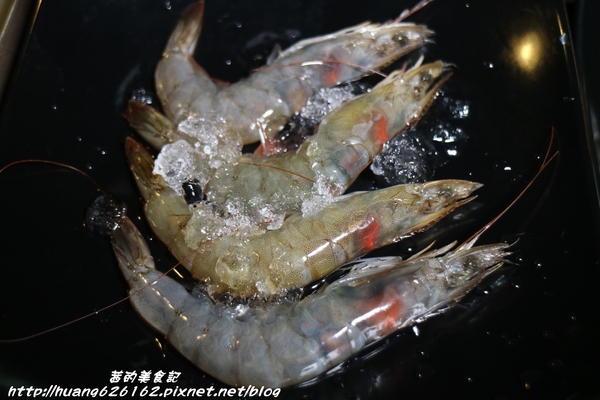 可利亞石頭火鍋:【台北松山區】再訪老字號『可利亞石頭火鍋』口味依然美味 松山區/石頭火鍋 /近捷運南京三民