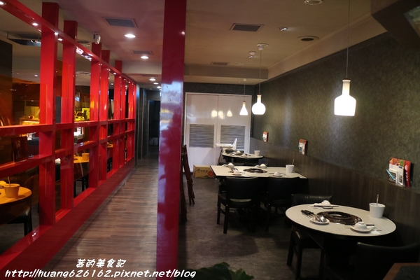 可利亞石頭火鍋:【台北松山區】再訪老字號『可利亞石頭火鍋』口味依然美味 松山區/石頭火鍋 /近捷運南京三民