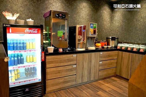 可利亞石頭火鍋:【松山區/石頭火鍋 推薦】台灣老字號正統石頭火鍋 ✿✿ 可利亞石頭火鍋 KORIYA ✿✿ (附菜單)