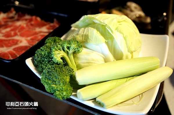 可利亞石頭火鍋:【松山區/石頭火鍋 推薦】台灣老字號正統石頭火鍋 ✿✿ 可利亞石頭火鍋 KORIYA ✿✿ (附菜單)