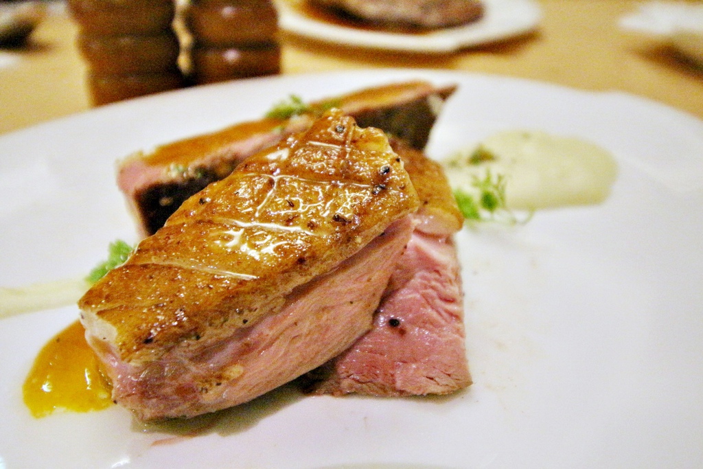 天成飯店，百合咖啡廳，台北車站吃到飽，